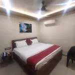 Royal Paradise